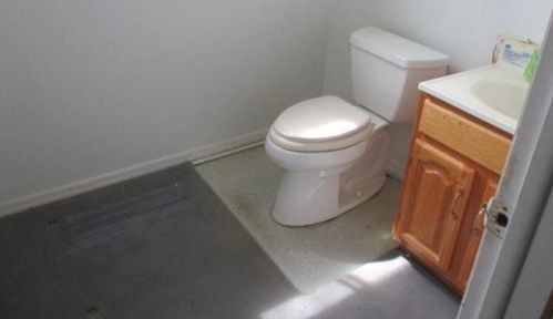 679 Pekin Rd, Liberty Township OH  45036 exterior