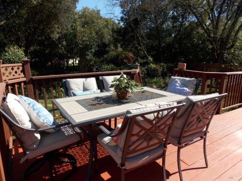 1564 Cunningham Way, Santa Rosa CA  95403-2342 exterior