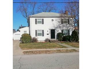 63 Mauran St, Cranston RI  02910-1819 exterior