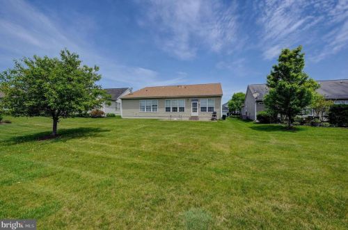 24 Chamber Ln, Columbus NJ  08022-2313 exterior