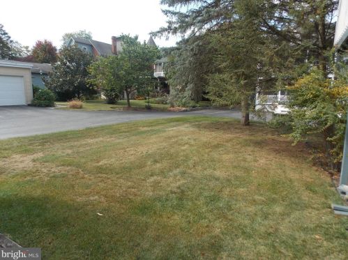 302 King St, Lees Cross Roads PA  17257-1612 exterior