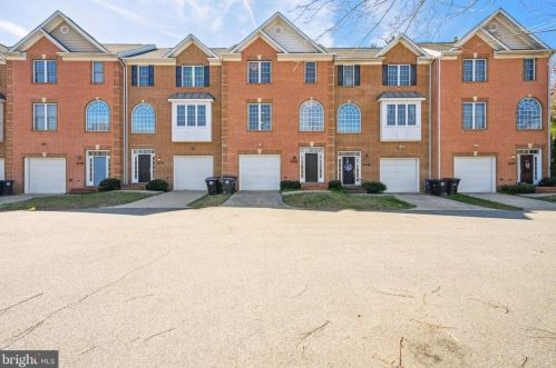 2106 Caroline St, Fredericksburg VA  22401-3413 exterior