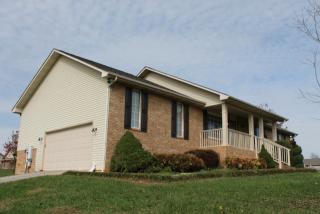 5550 Brandon Park Dr, Maryville, TN 37804-4673