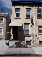 56 Mott St, Trenton NJ  08611-1525 exterior