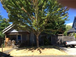 3837 11th St, Tacoma, WA 98405-2131
