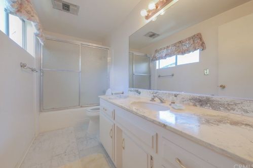 2350 253rd St, Lomita CA  90717-2010 exterior