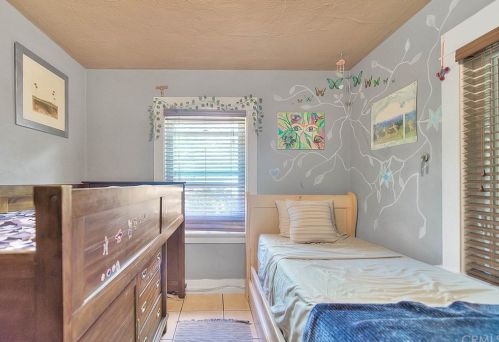 2831 Cade St, Long Beach CA 90805-3326 exterior