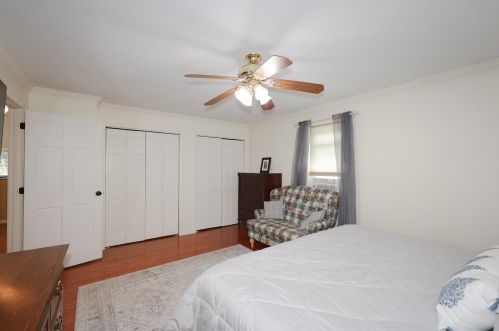 100 Mount Delight Rd, Deerfield NH  03037-1318 exterior