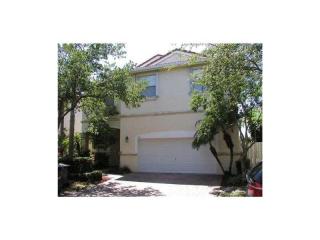 1560 Seagrape Way, Hollywood FL  33019-4863 exterior