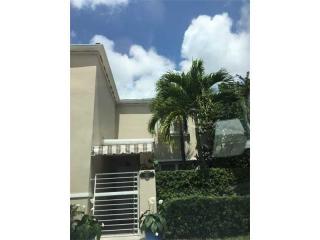 6921 55th Ter, Miami, FL 33155-5627