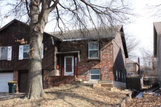 7725 Kessler Ln, Overland Park KS  66204-2524 exterior