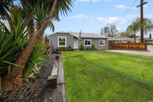 266 Hillcrest Ave, Benicia CA  94510-2225 exterior