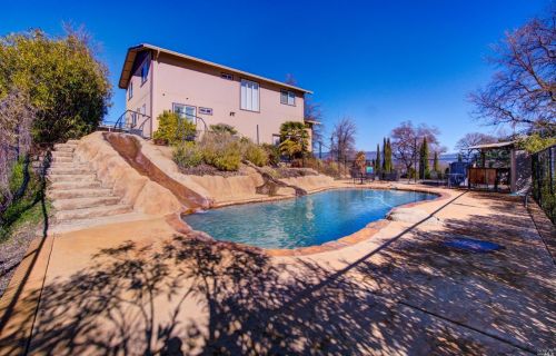 2979 Keeling Ave, Lakeport CA  95453-6804 exterior