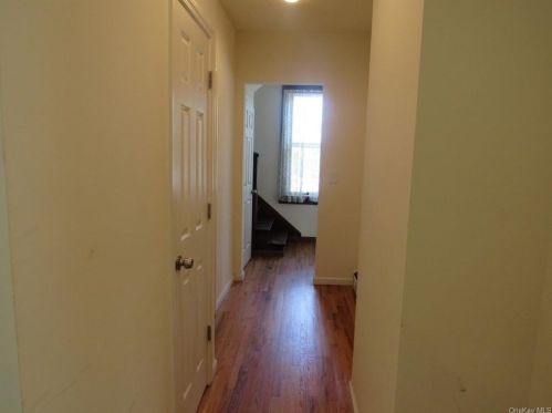 159 South St, Middletown NY  10940-6525 exterior