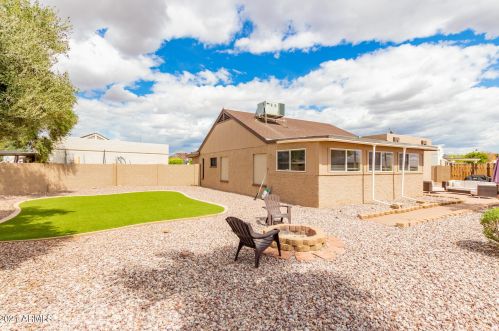 905 Bluefield Ave, Phoenix AZ 85053-1042 exterior