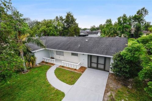 740 Eastridge Dr, Orange City, FL 32763-8002