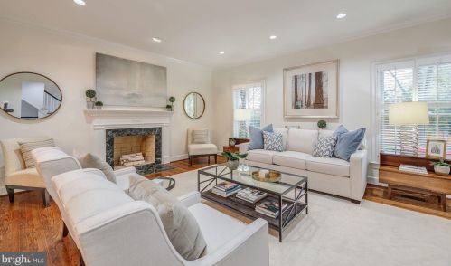 4459 Salem Ln, Washington, DC 20007-1907