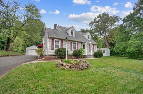 986 Prospect Rd, Cheshire, CT 06410-1923