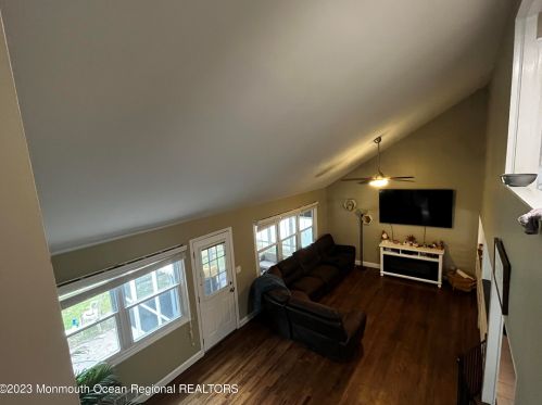 26 Racoon Dr, Hazlet NJ  07730-1418 exterior