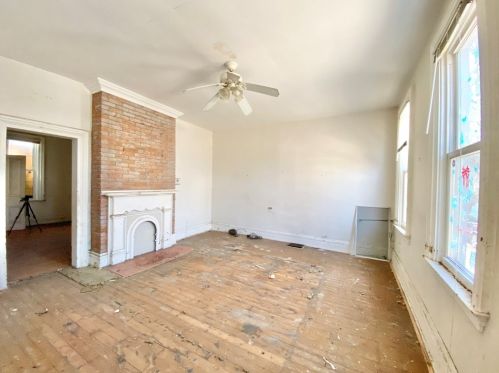 1311 Lowrie St, Pittsburgh, PA 15212-4325