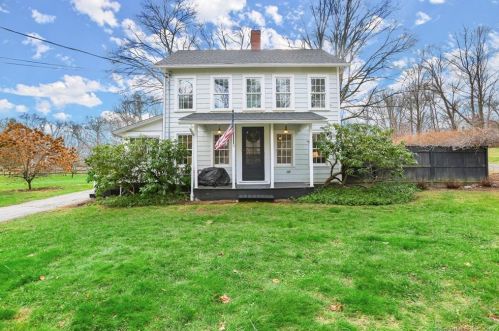 225 Maple Rd, Bridgeport, CT 06612-1032