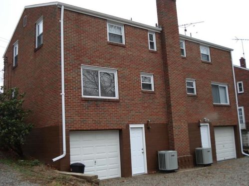 1530 Bakerstown Rd, Gibsonia, PA 15044-8997