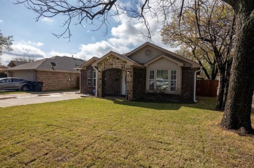 5937 Wellesley Ave, Fort Worth TX  76107-6616 exterior