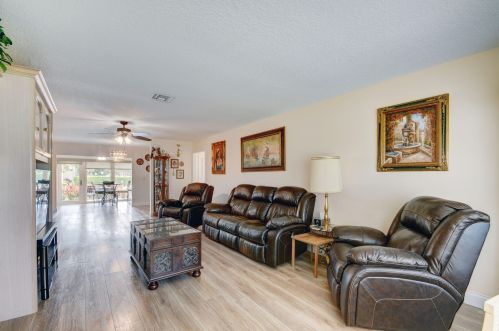 4645 Laurel Tree Rd, Boynton Beach, FL 33436-1216
