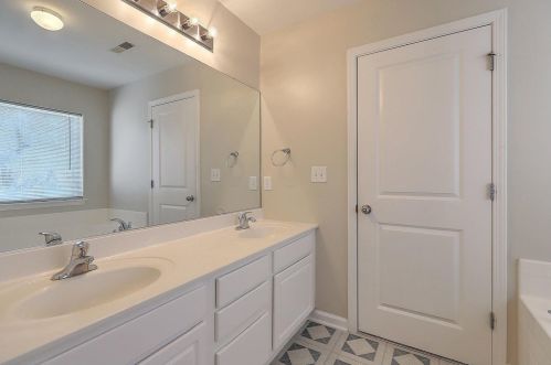 103 Angel Oaks Ct, Ladson SC  29456-7800 exterior