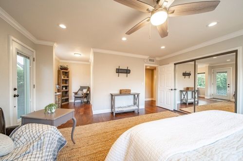 4237 Sussex Cir, Cypress CA  90630-2742 exterior