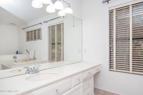 5221 Grouse Way, Tucson AZ 85742-9496 exterior