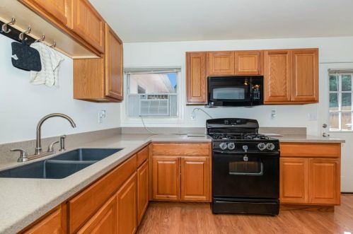 104 Whippoorwill Dr, New Haven OH  45030-1437 exterior