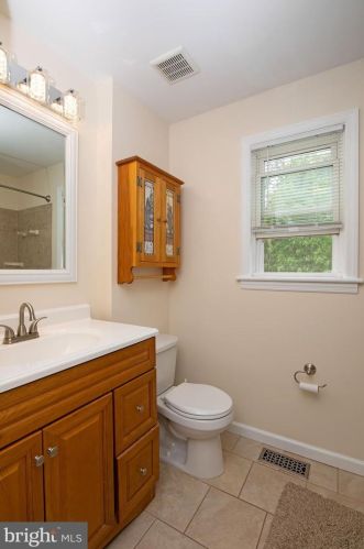 2 Glenwood Rd, Lumberton Township NJ  08048-3404 exterior