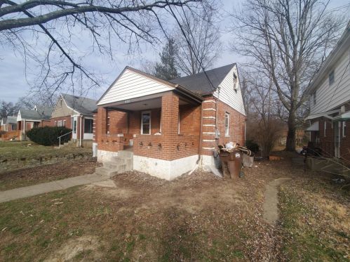 2016 Dallas Ave, Cincinnati, OH 45239-4700