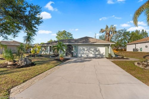 136 7th Ave, Cape Coral, FL 33909-2530