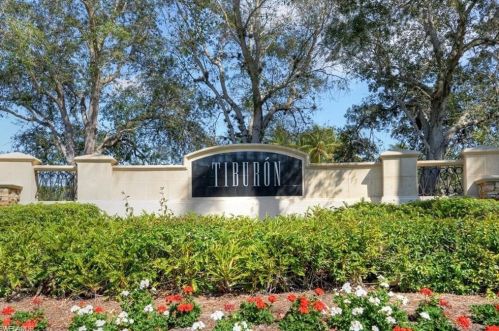 2834 Tiburon Blvd, Naples, FL 34109-3665