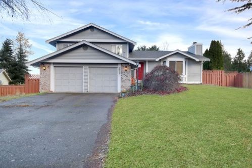 10321 150th Street Ct, Puyallup, WA 98374-3731