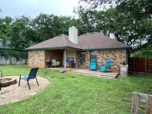 317 Joshua St, Denton TX  76209-4871 exterior