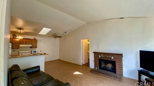 3806 Elk Creek Way, Ontario, CA 91761-0284