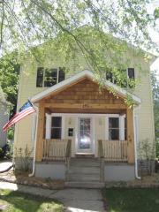 175 77 St, Milwaukee WI  53219-2764 exterior