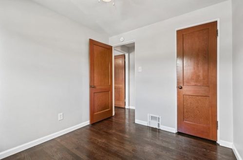 303 Violet Dr, New Kensington PA  15068-3337 exterior