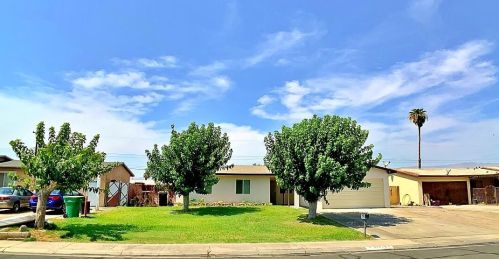 81676 De Oro Ave, Indio CA  92201-3828 exterior