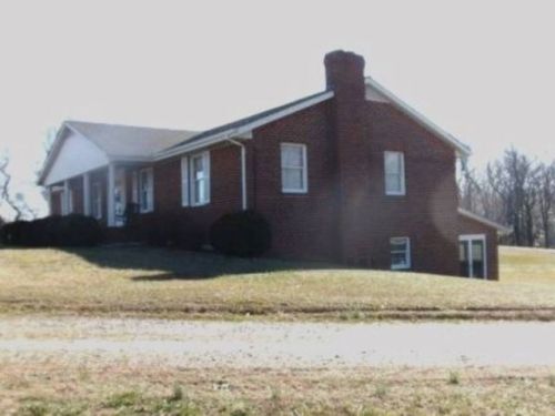 14154 Kings Hwy, Montross, VA 22520-2422