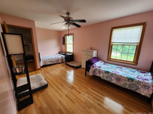 814 Exeter Rd, Exeter CT 06249-1706 exterior