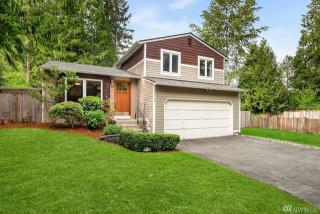 2528 231st Ave, Redmond, WA 98074-8920