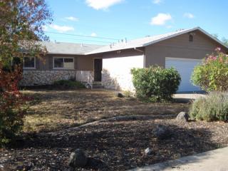 1113 5th St, Fairfield, CA 94533-4411
