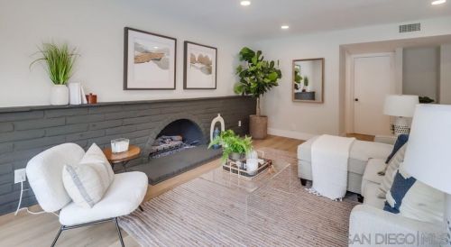 6319 Lake Athabaska Pl, San Diego CA  92119-3526 exterior