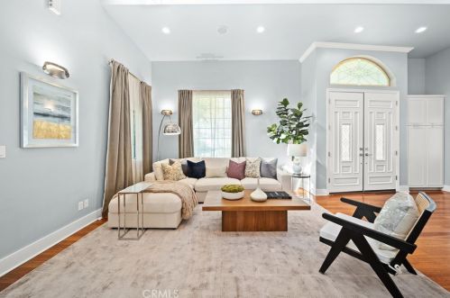 9908 Howland Dr, Temple City CA  91780-3235 exterior