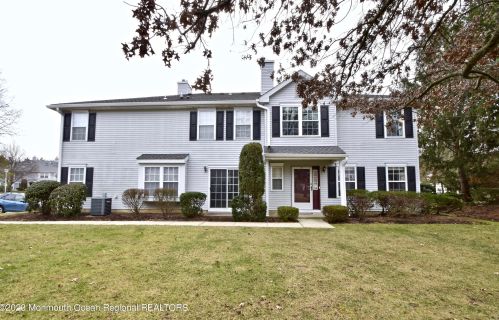 751 Banyan Ct, Morganville NJ  07751-1761 exterior