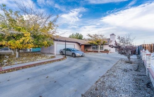 15053 Chuparosa St, Victorville, CA 92394-2035